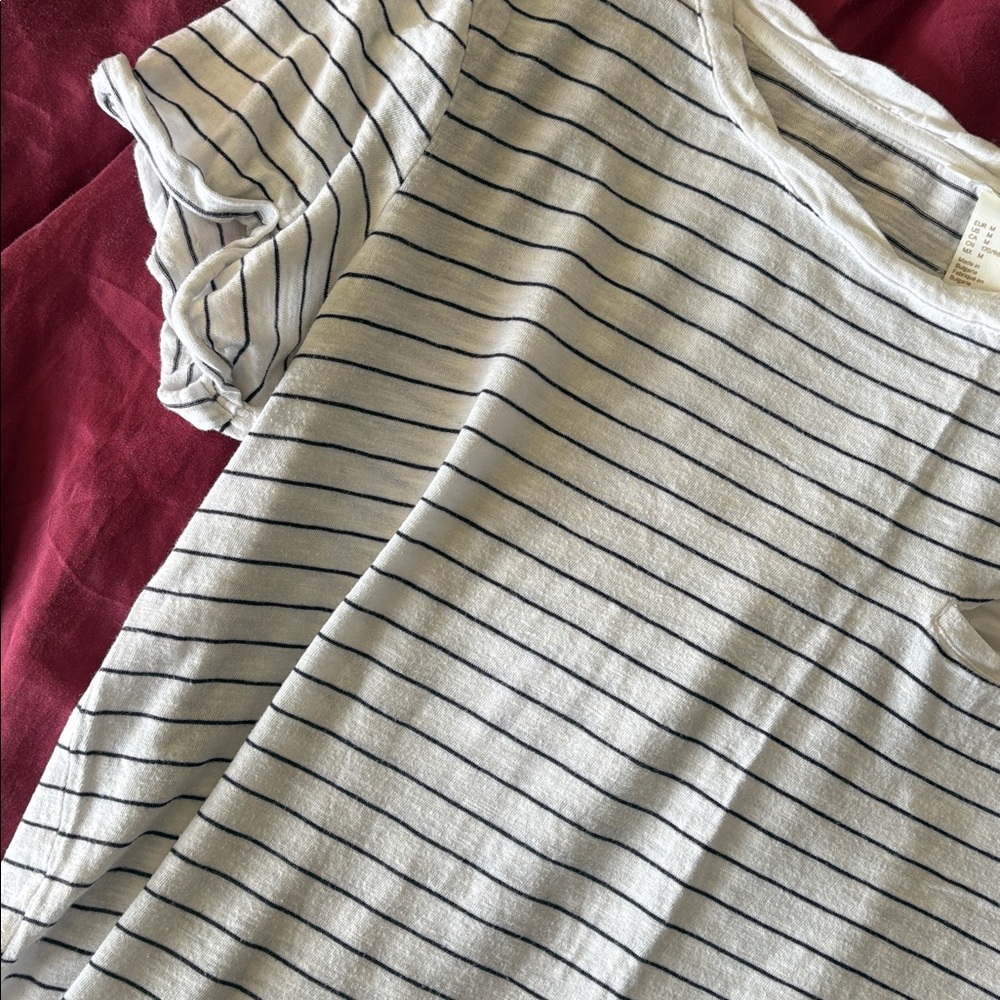 H&M Black and White Striped Short Sleeve Tee